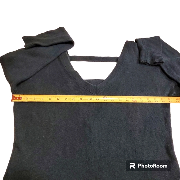 Ruby Moon Soft V-Neck Strappy Back Forest Green Pullover Sweater Sz Large EUC - Picture 4 of 7